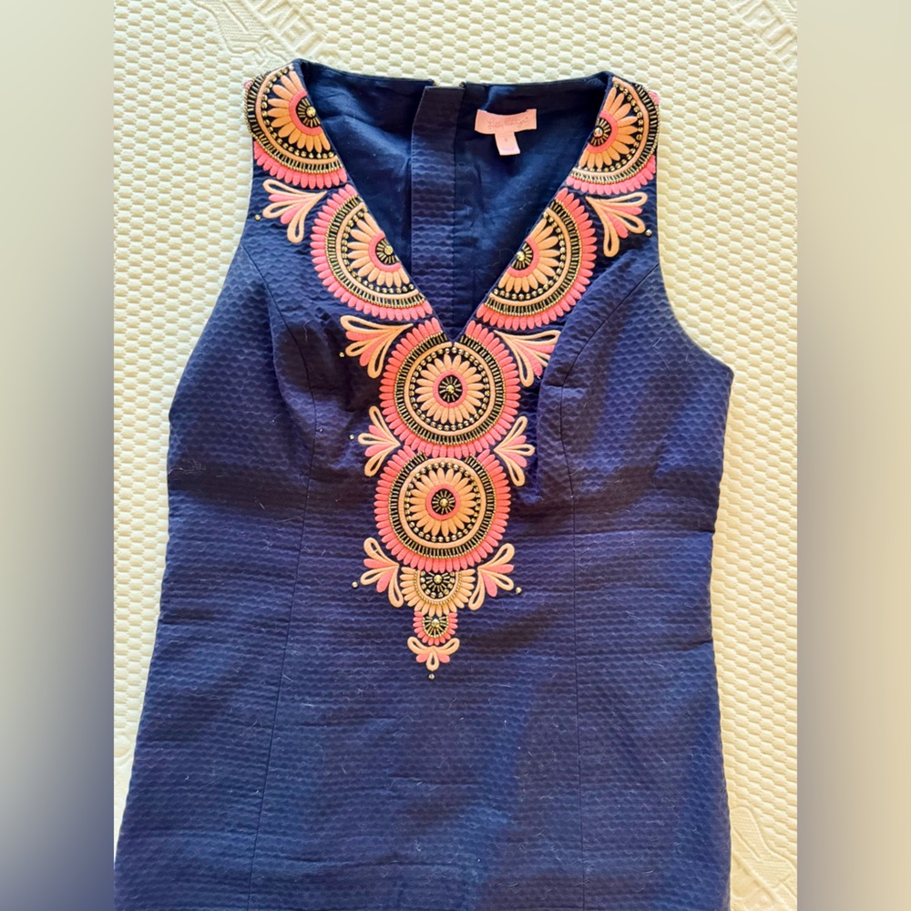 LILLY PULITZER Gabby Embroidered Beaded Navy Blue Mini Sleeveless Shift Dress - Picture 6 of 13